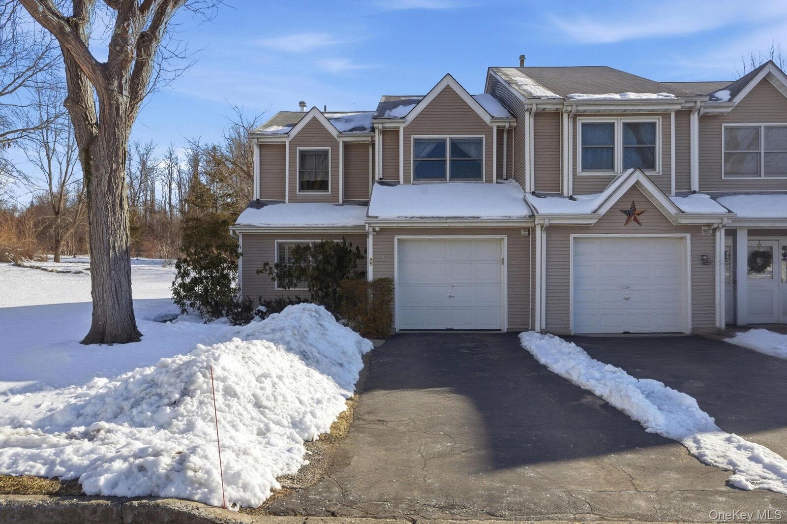 Property Photo:  39 Deer Crossing Drive  NY 12524 