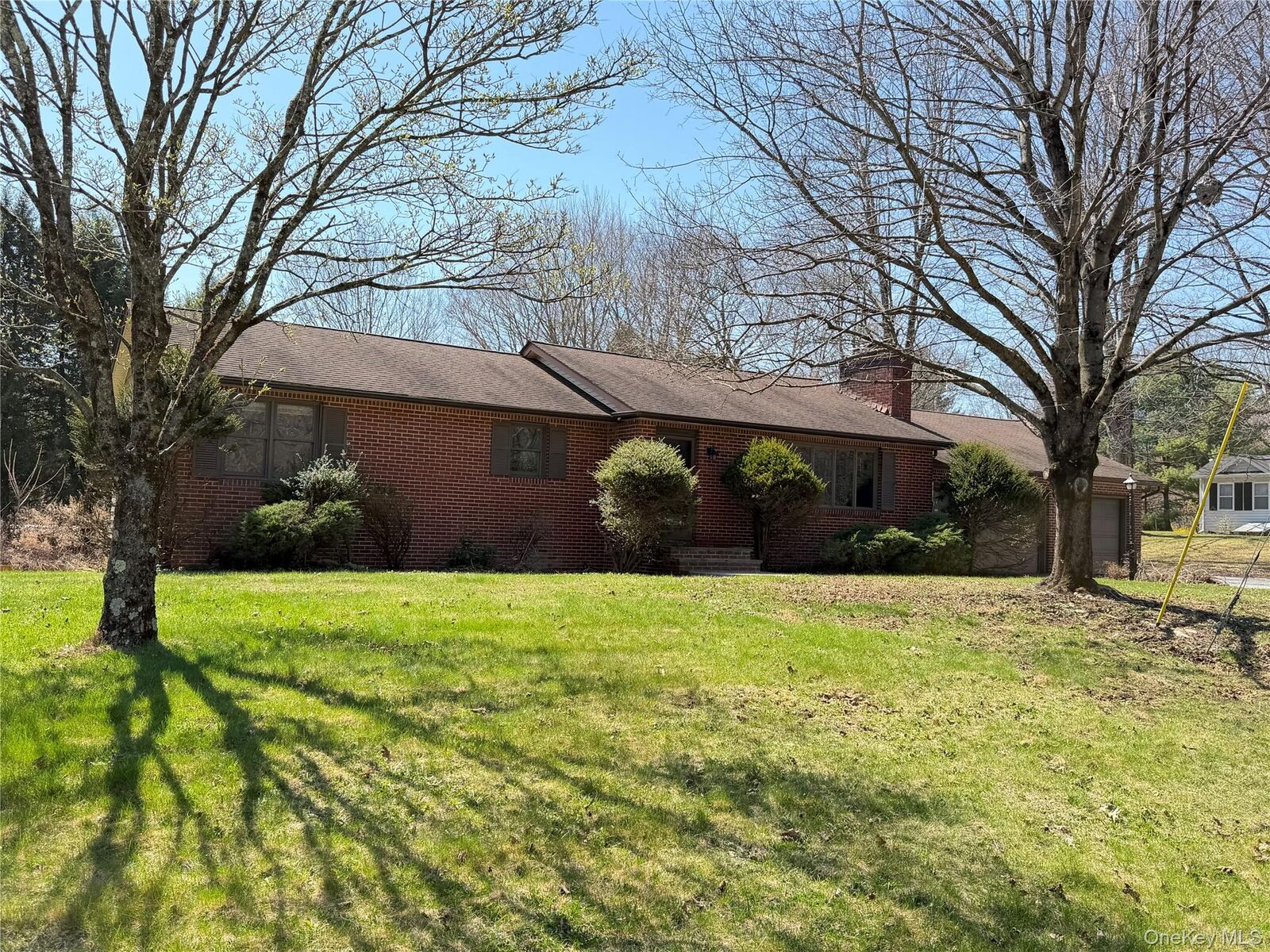 Property Photo:  609 New Paltz Road  NY 12528 