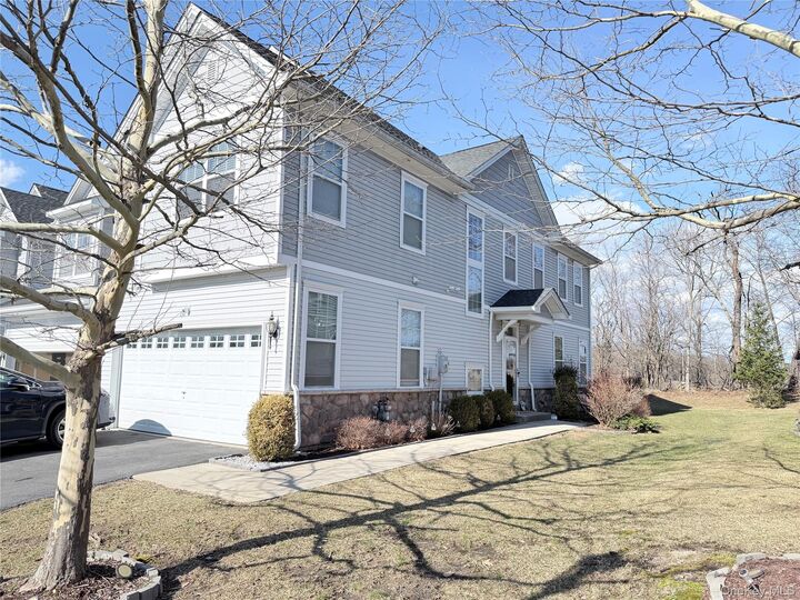 Property Photo:  131 Meadow View Drive  NY 10940 
