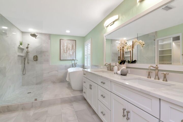 Property Photo:  1732 Split Fork Drive  FL 34677 