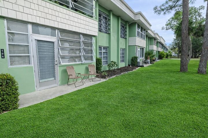 Property Photo:  21280 Brinson Avenue 106  FL 33952 