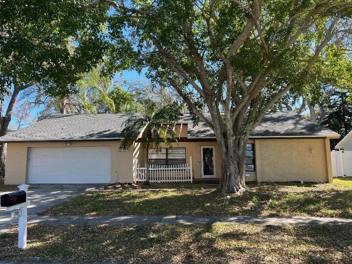 Property Photo:  200 Arbor Drive W  FL 34683 