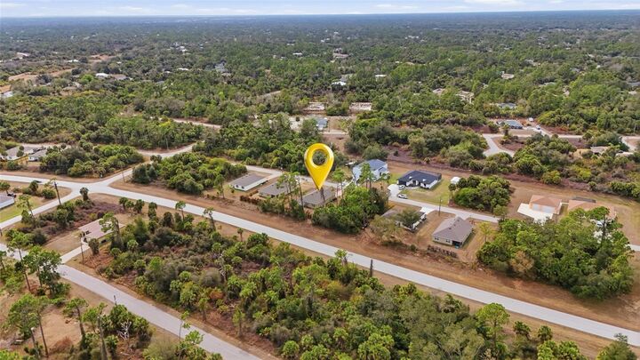 Property Photo: 5708 Bannock Circle FL 34288