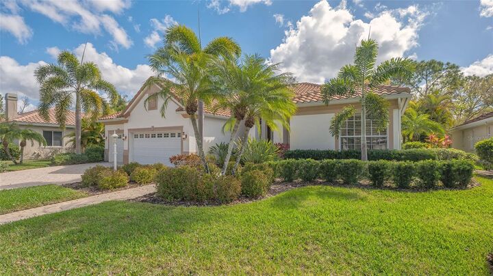 Property Photo:  8215 Waterview Boulevard  FL 34202 