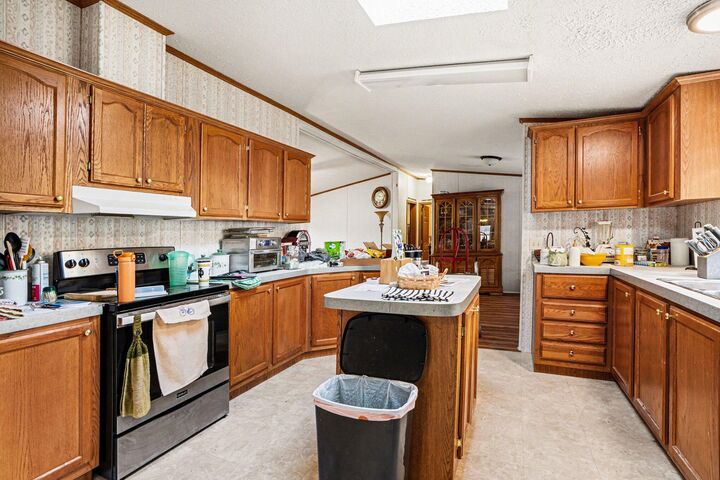 Property Photo:  2006 Ontario Road  MI 49120 