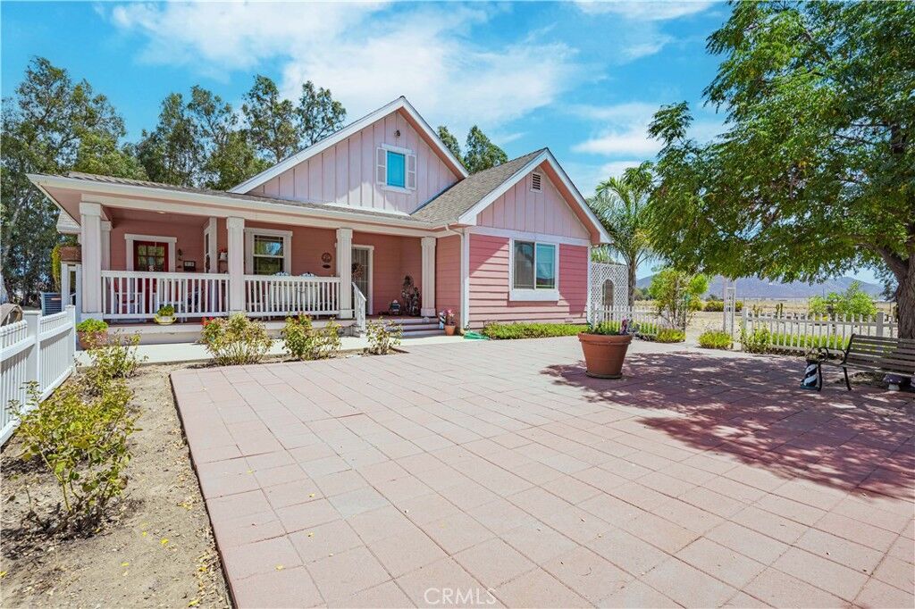 Property Photo:  28200 Patterson Avenue  CA 92596 