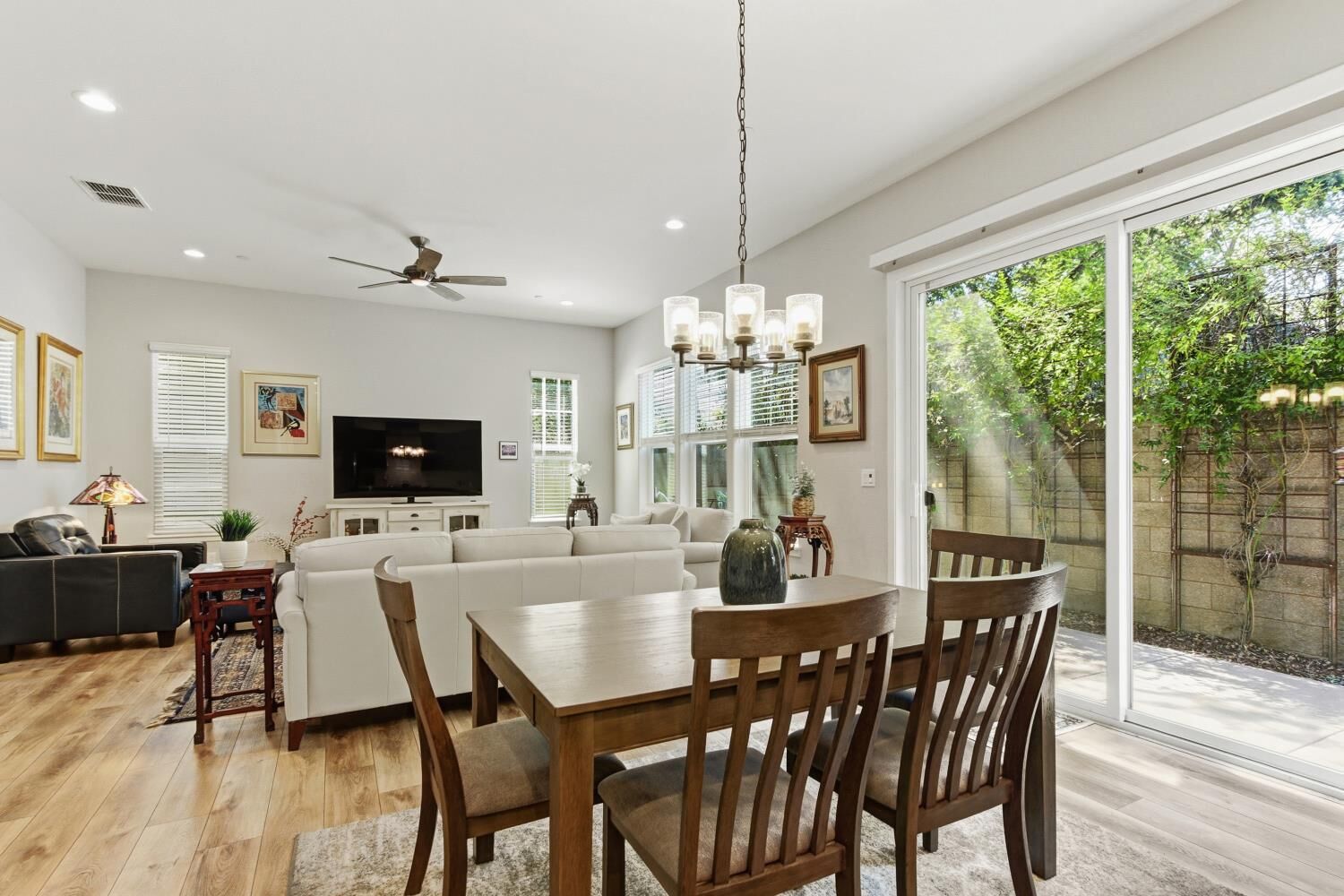 Property Photo: 7548 Twin Bridges Lane CA 95610