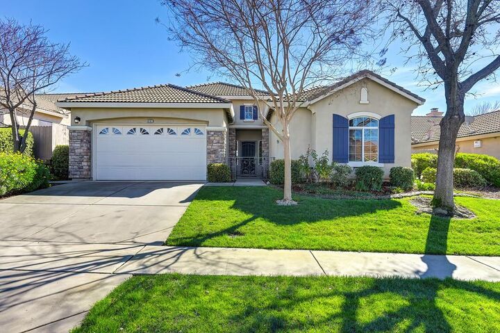 Property Photo:  3237 Four Seasons Drive  CA 95762 