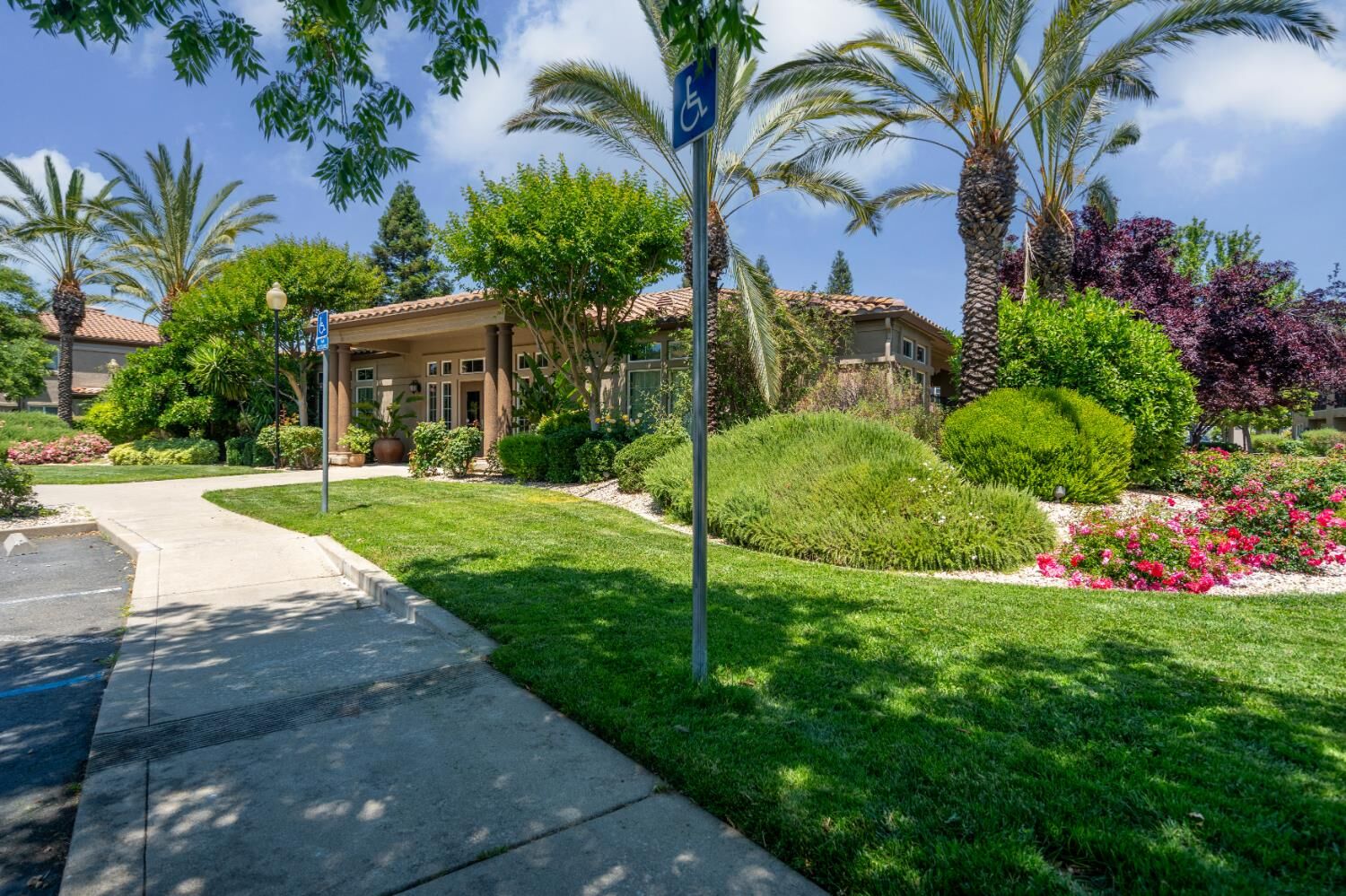 Property Photo:  4200 E Commerce Way 1611  CA 95834 