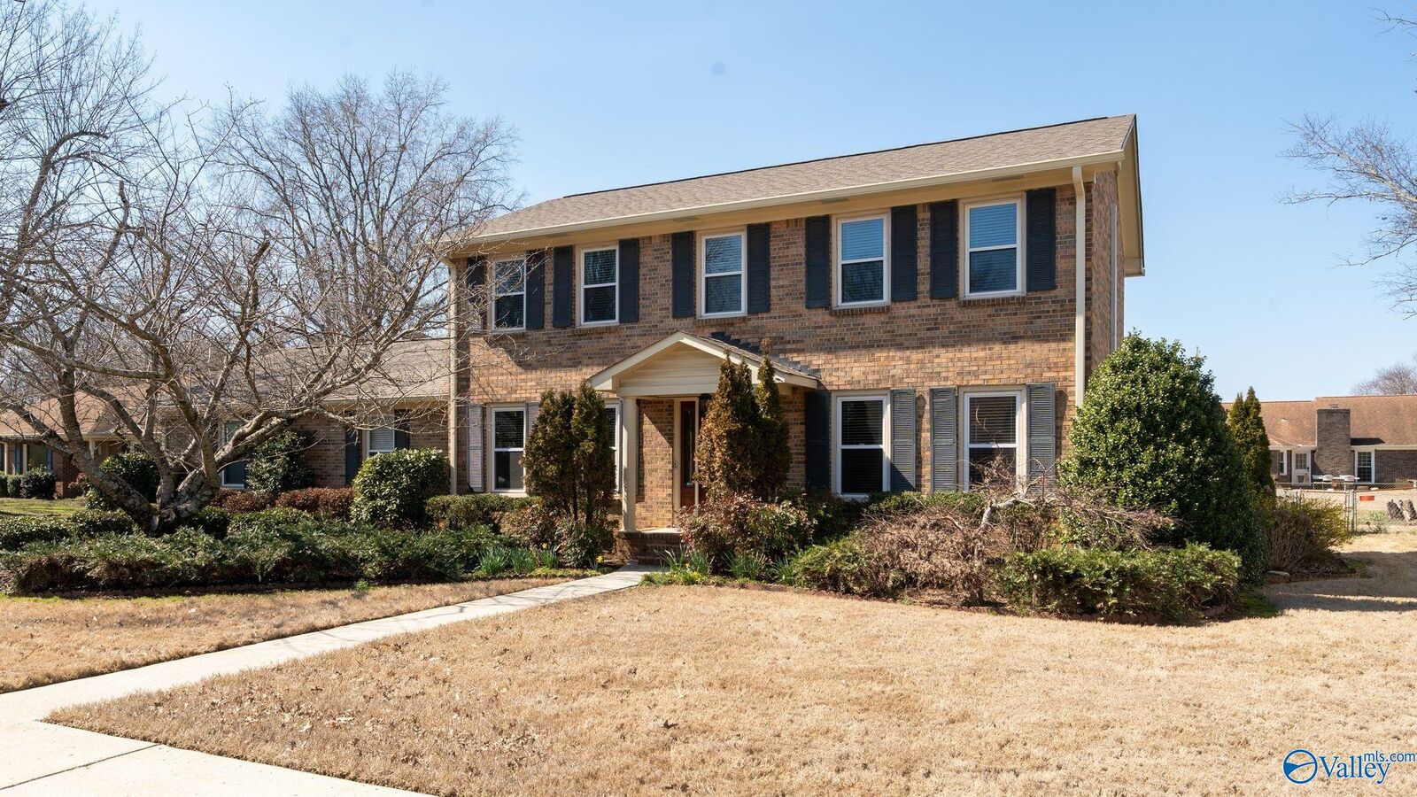 Property Photo:  10312 Essex Drive SW  AL 35803 