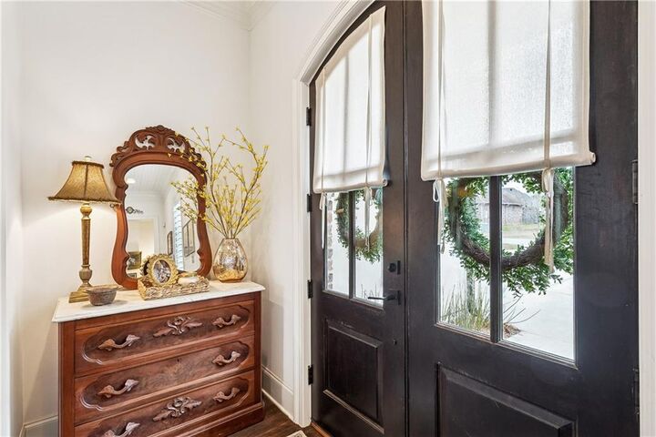 Property Photo:  218 W Longview Court  LA 70447 