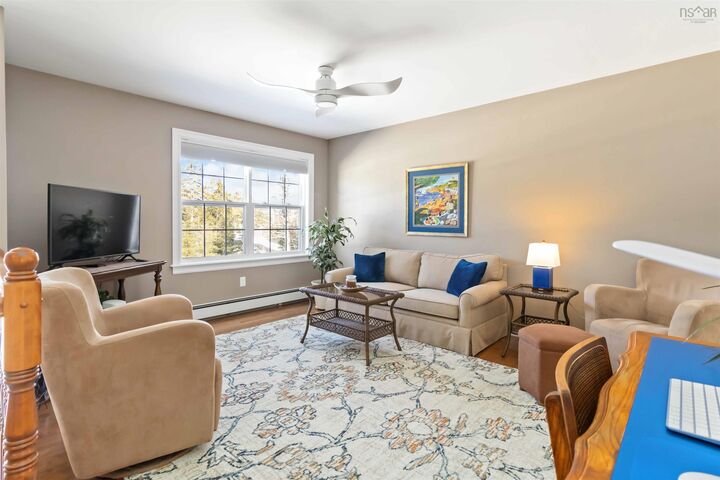 Property Photo:  426 Heatherglen Drive  NS B4G 0A1 