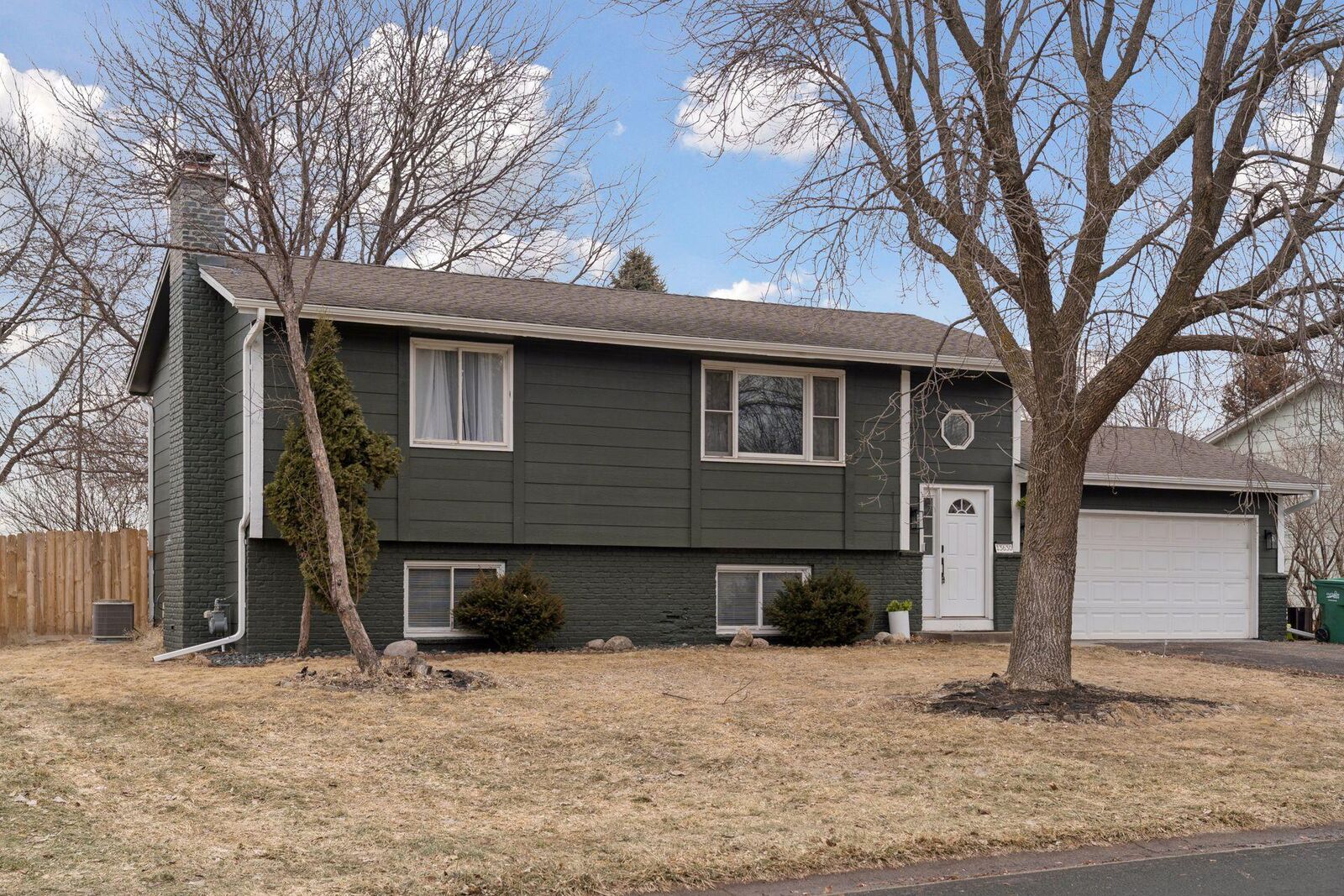 Property Photo: 13630 87th Avenue N MN 55369