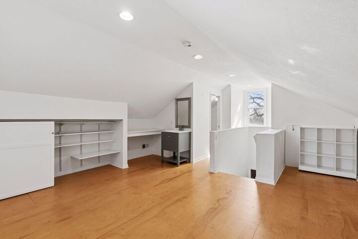 Property Photo:  949 Benhill Road  MN 55105 