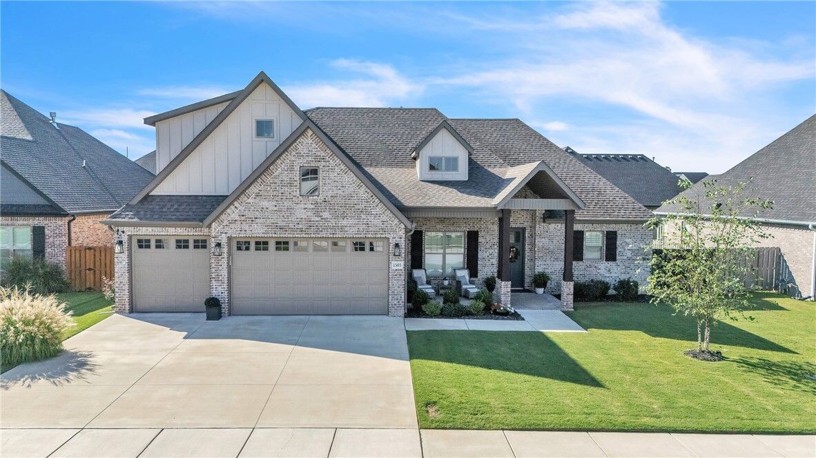 Property Photo:  1503 Pack Cove  AR 72745 