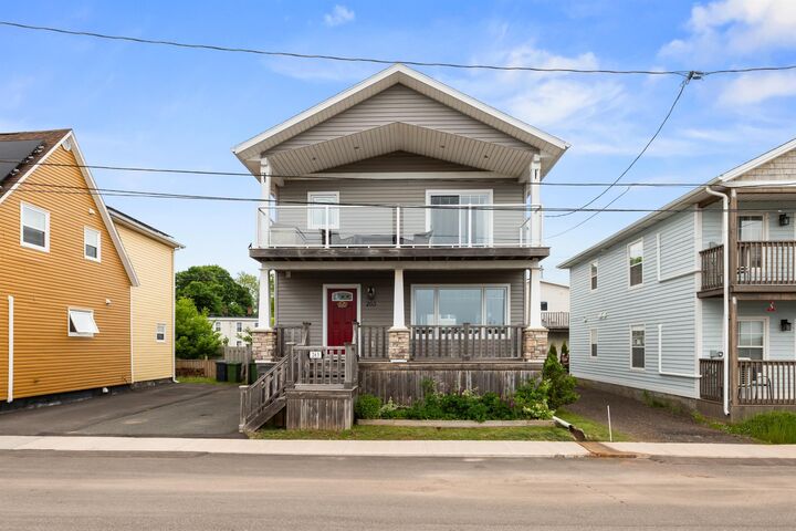 Property Photo: 263 King Street PE C1A 1C4