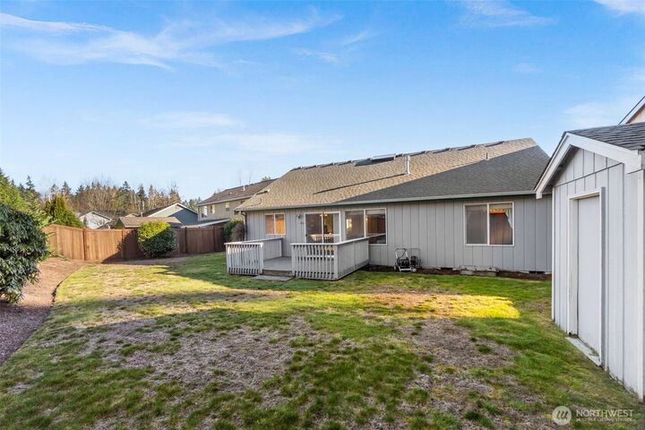 Property Photo:  6246  Wade Court SE  WA 98513 
