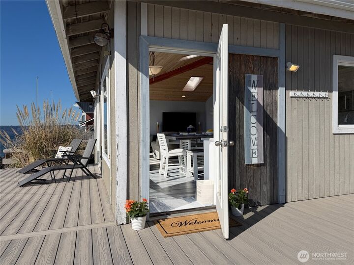 Property Photo:  26  H South Beach Drive  WA 98206 