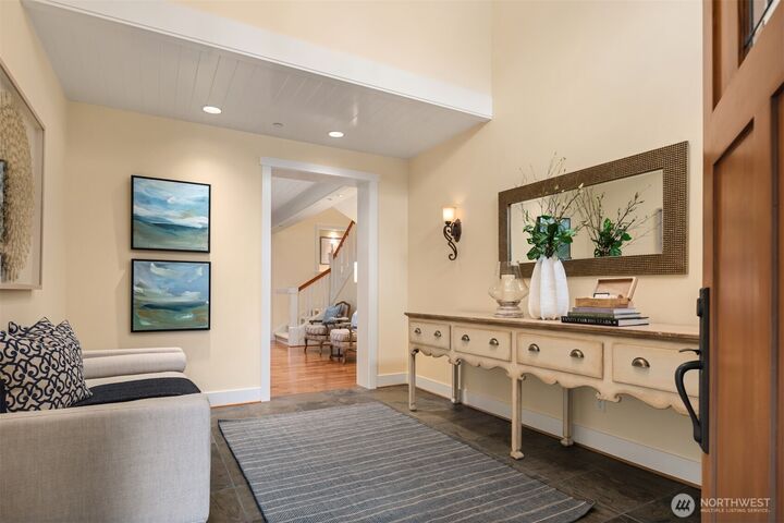 Property Photo:  9100 NE 42nd Street  WA 98004 