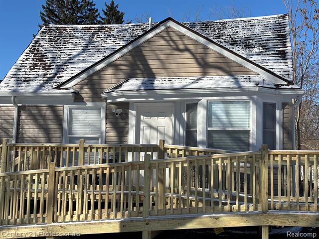 Property Photo:  15135 Greenview Road  MI 48223 