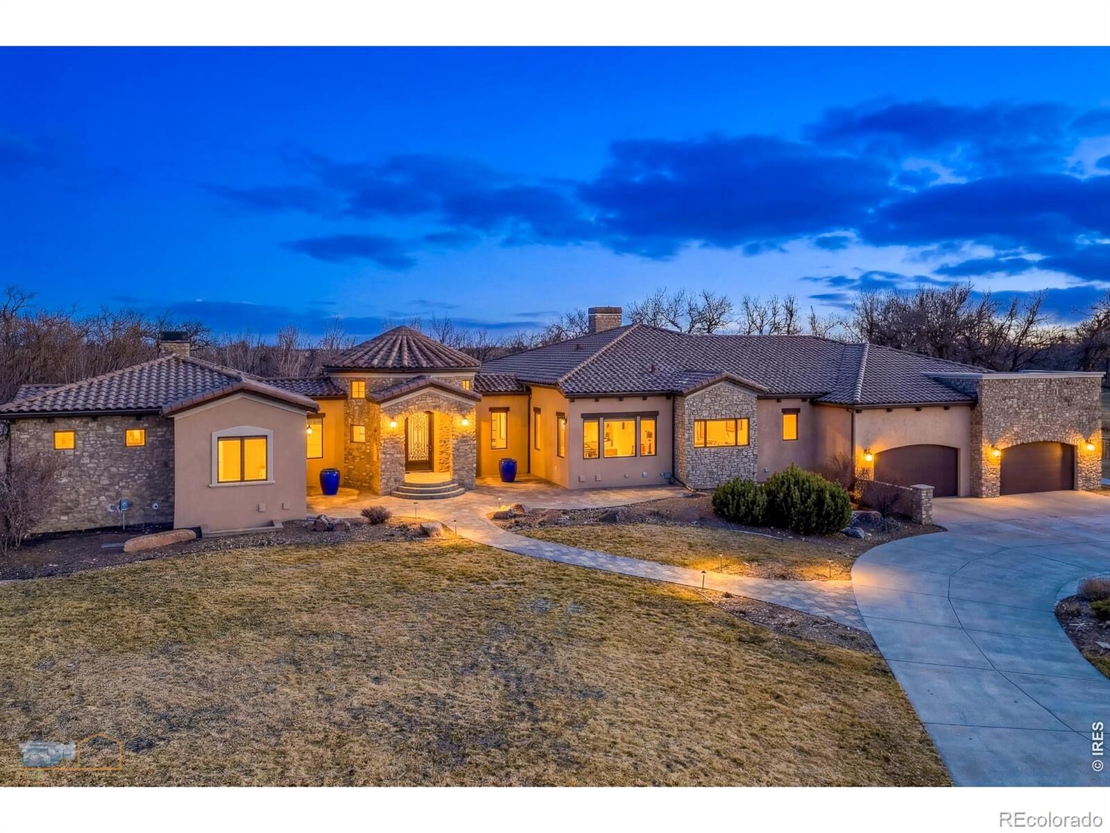 Property Photo:  2102 Shoreside Drive  CO 80513 