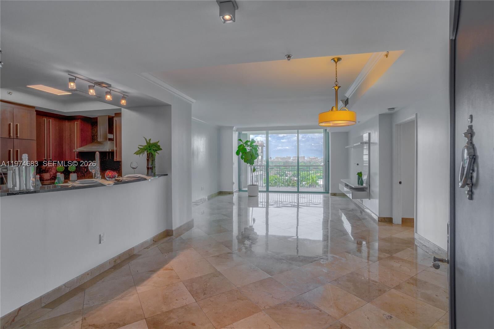 Property Photo:  3400 SW 27th Ave 906  FL 33133 