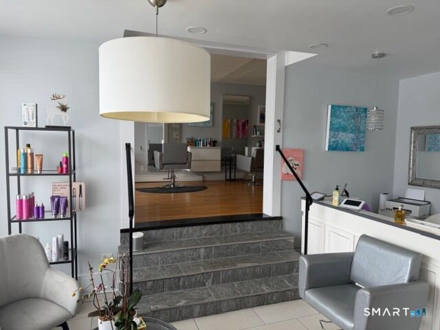 Property Photo: 813 Kings Highway East CT 06825