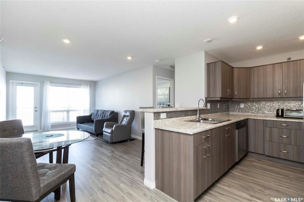 Photo de la propriété: 108 Willis Crescent 4311 SK S7T 0W8