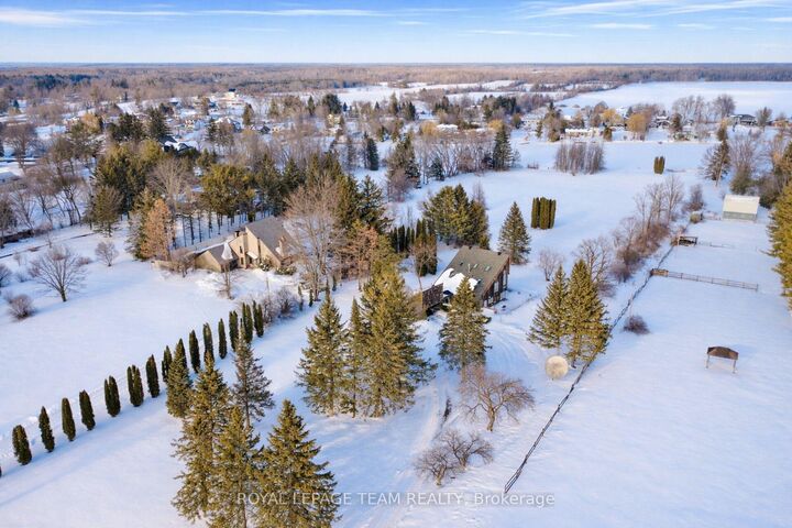 Property Photo: 5965 Rideau Valley Drive N ON K4M 1B3