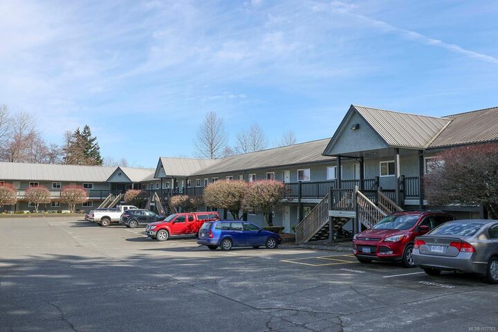 Property Photo:  1540 Piercy Ave #203  BC V9N 3E9 