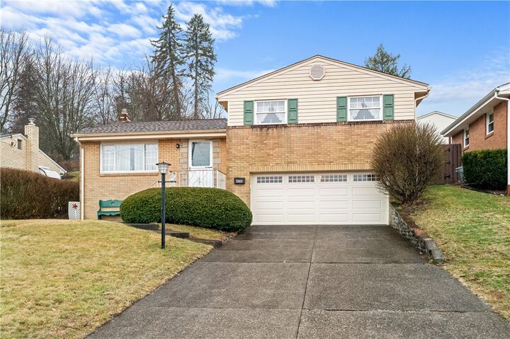 Property Photo:  438 Diller Ave  PA 15122 