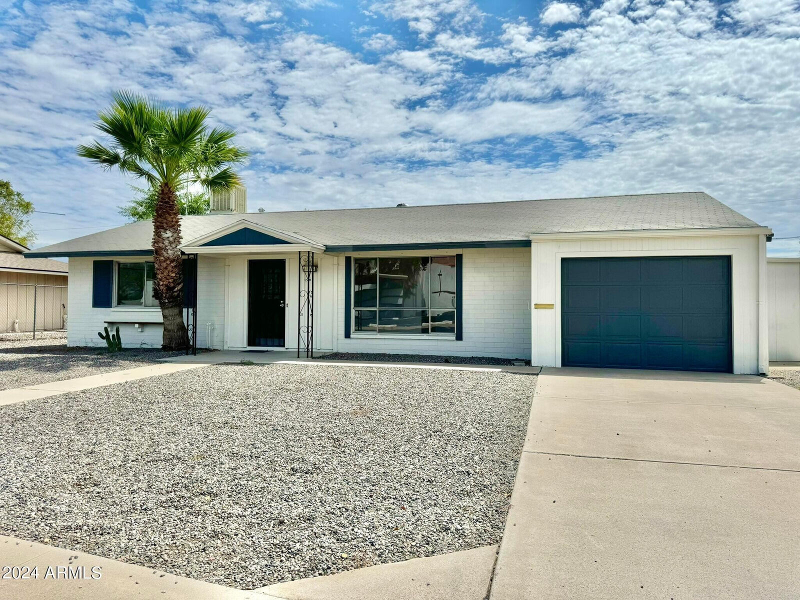 Property Photo: 11013 N 110th Drive AZ 85351