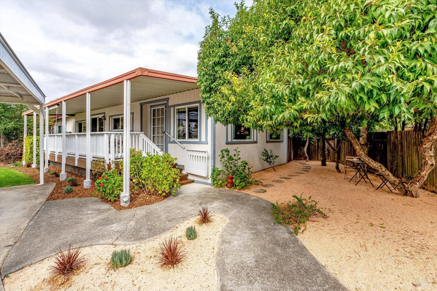 Property Photo: 166 Seven Flags Circle CA 95476