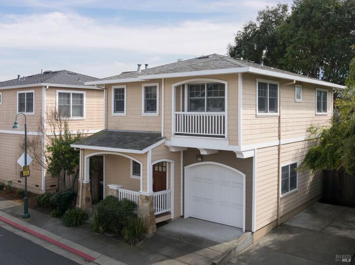 Property Photo:  930 Martin Circle  CA 94952 