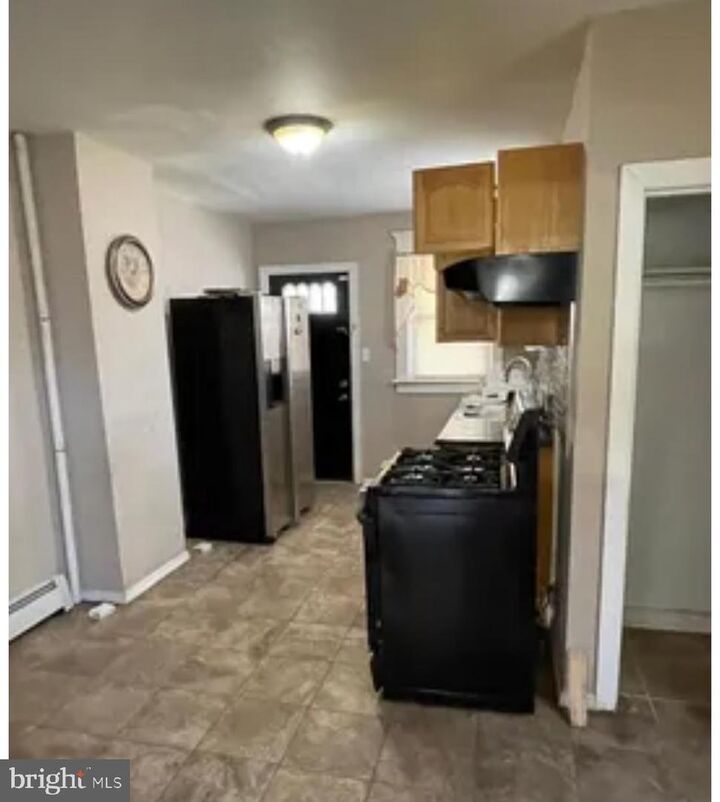 Property Photo:  41 Hollywood Avenue  NJ 08609 