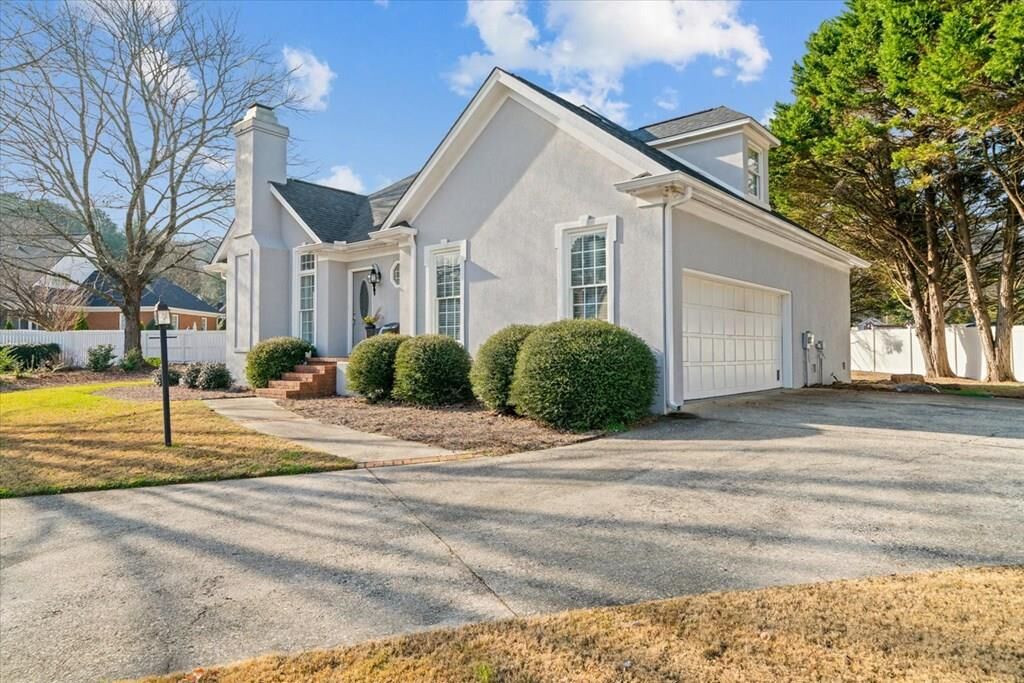 Property Photo:  1908 Fairfield Drive  GA 30720 