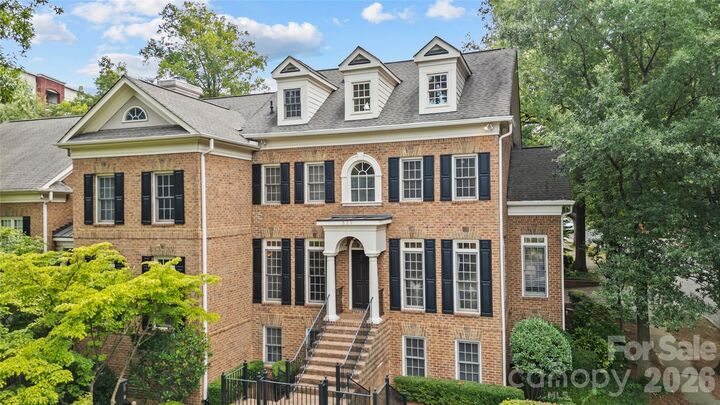 Property Photo:  529 Queens Road  NC 28207 