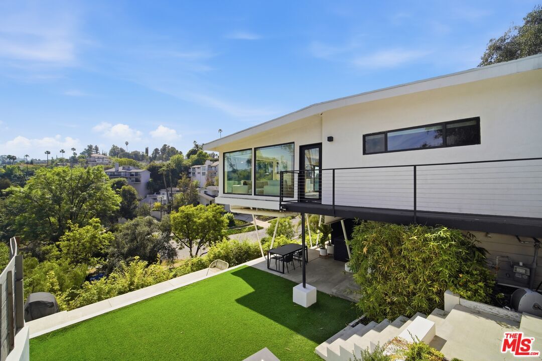 Property Photo:  21520 Marchena St  CA 91364 