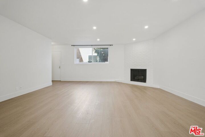 Property Photo:  1133 22nd St  CA 90403 