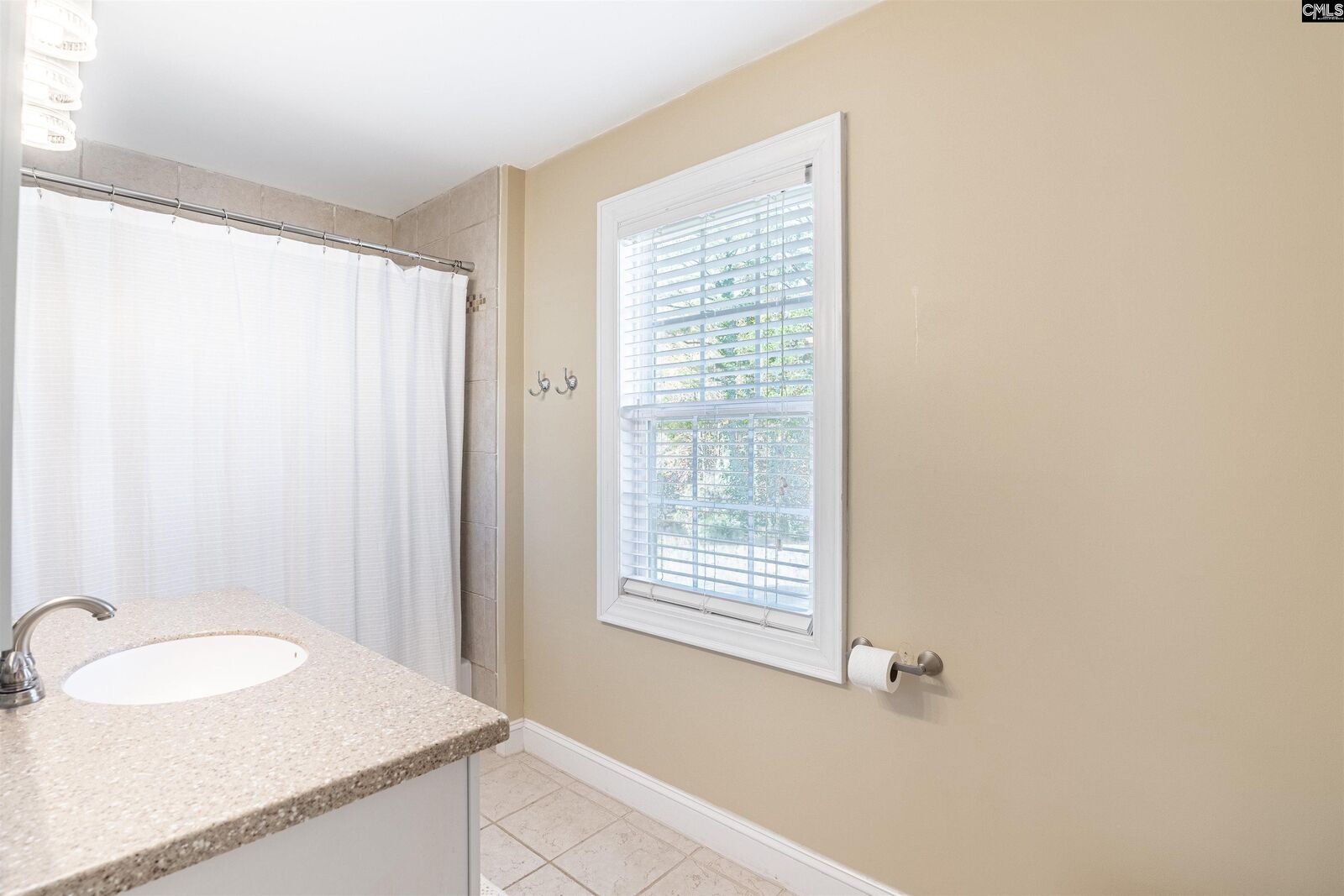 Property Photo:  1 Thames  SC 29209 