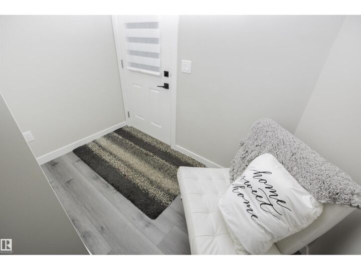 Property Photo:  15 Springbrook Wd  AB T7X 0E7 