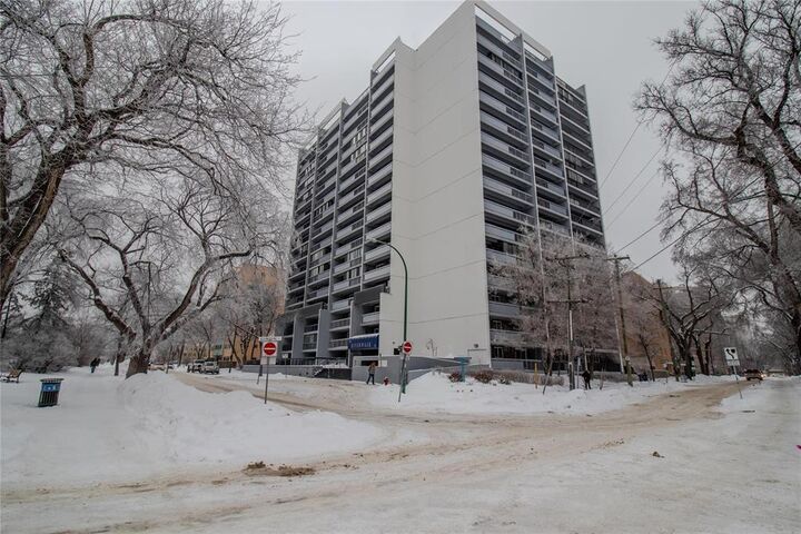 Photo de la propriété:  15 Kennedy Street  MB R3C 3X5 
