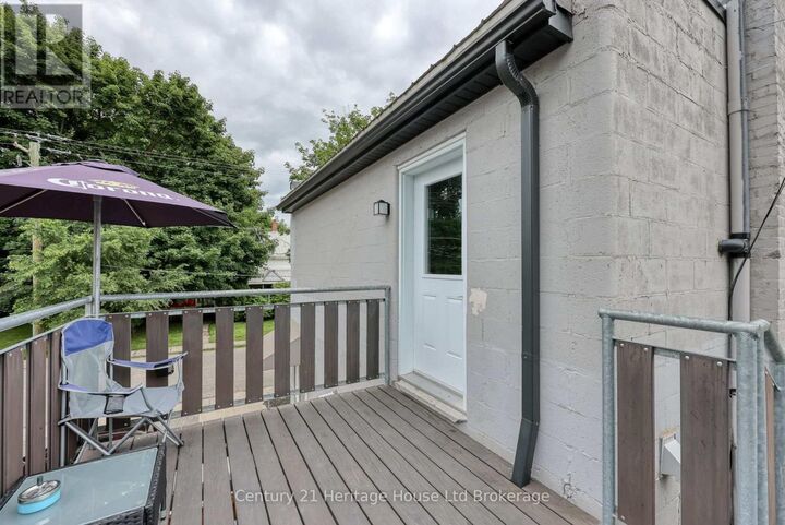 Photo de la propriété:  729 Hounsfield Street  ON N4S 1P3 