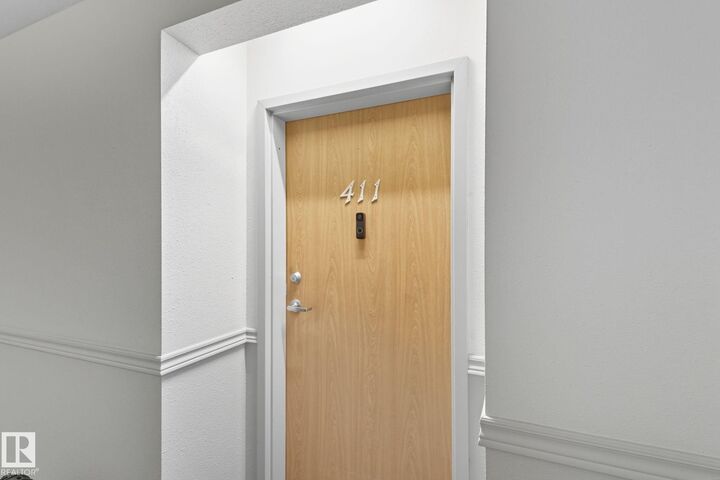 Property Photo:  18004 95 Ave NW 411  AB T5T 5W3 