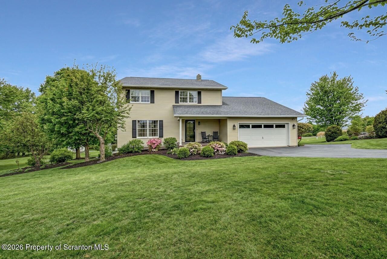 Property Photo:  15 Longview Terrace  PA 18447 