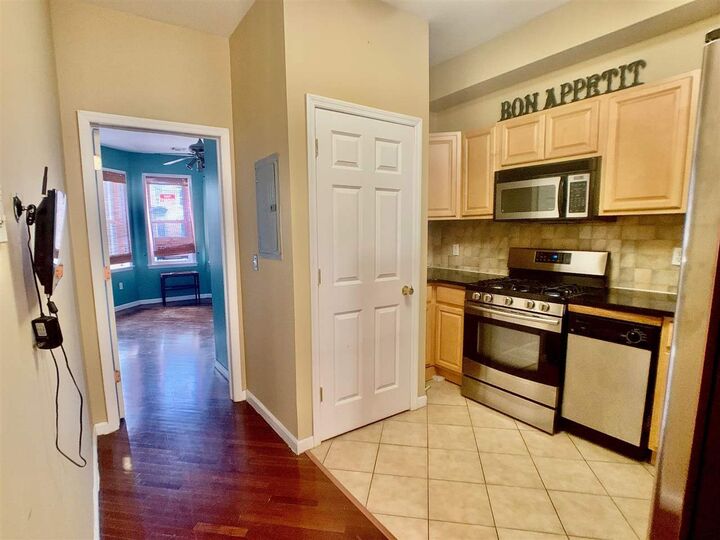 Property Photo:  3481 Kennedy Blvd 1A  NJ 07307 