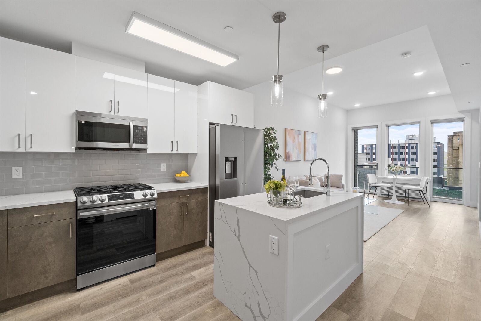 Property Photo: 412 Whiton St 502 NJ 07304