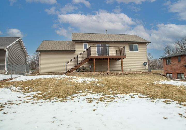 Property Photo:  4009 Sager Ave  IA 50701 