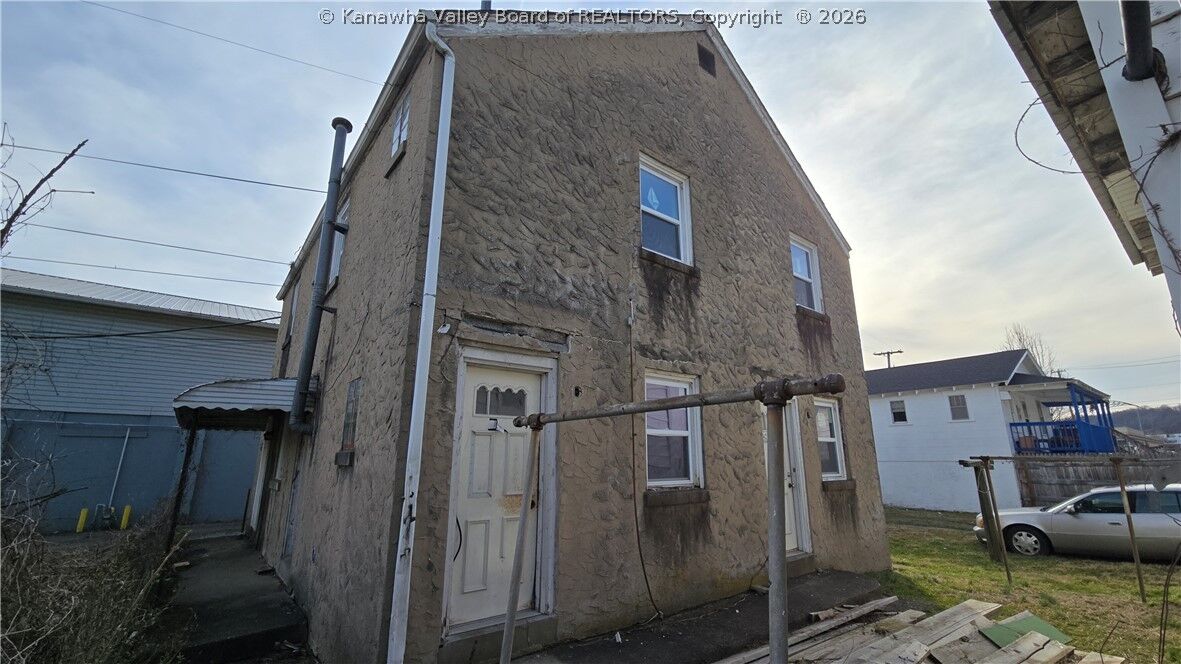 Property Photo:  2427 Washington Street  WV 25387 