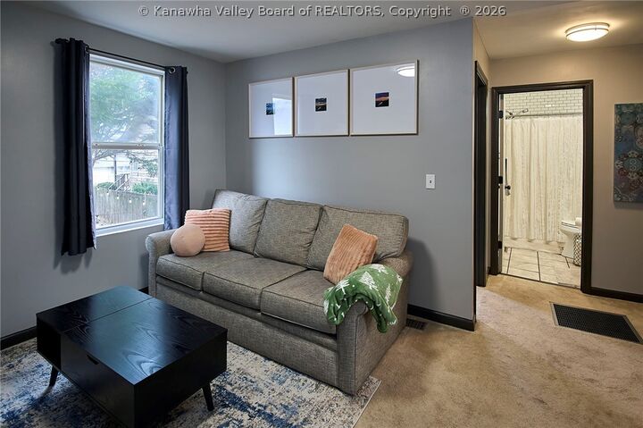 Property Photo:  206 Henson Avenue  WV 25303 